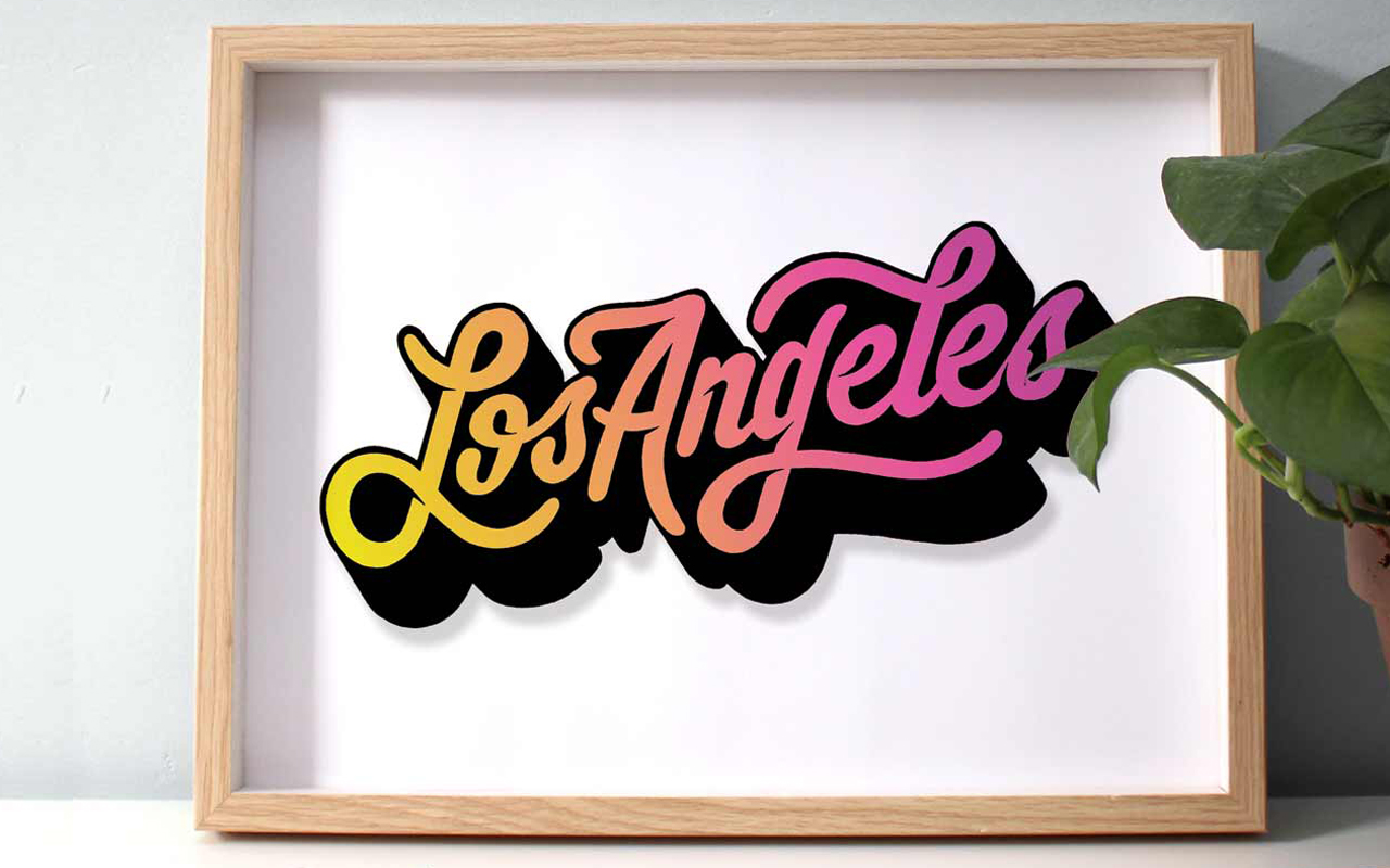 <span>LOS ANGELES</span><i>→</i>